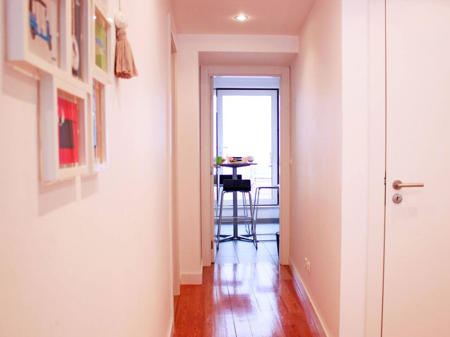 Joivy Modern 1-Bed Apt With Terrace, Moments From Sao Bento Palace Lisboa المظهر الخارجي الصورة