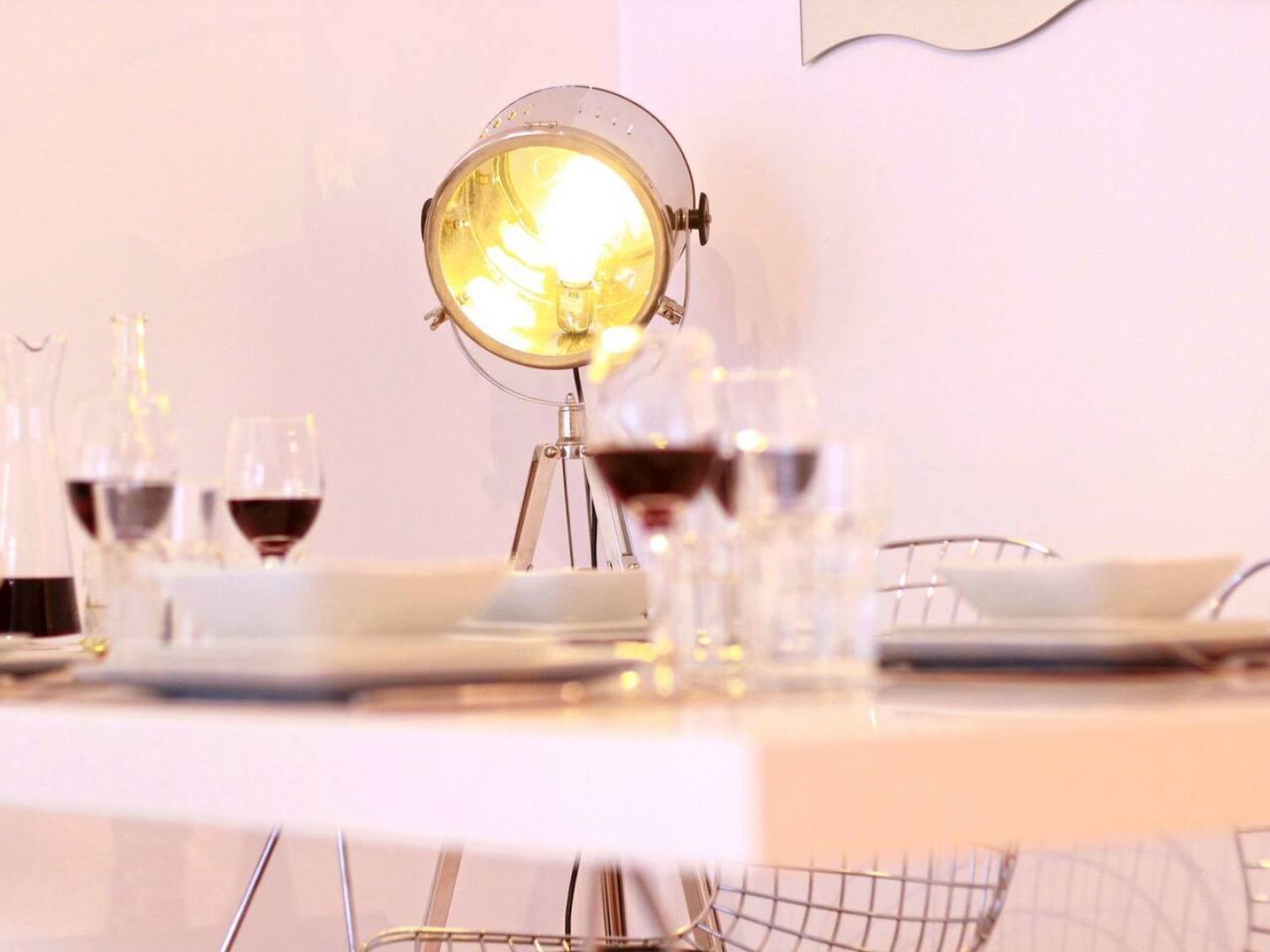 Joivy Modern 1-Bed Apt With Terrace, Moments From Sao Bento Palace Lisboa المظهر الخارجي الصورة